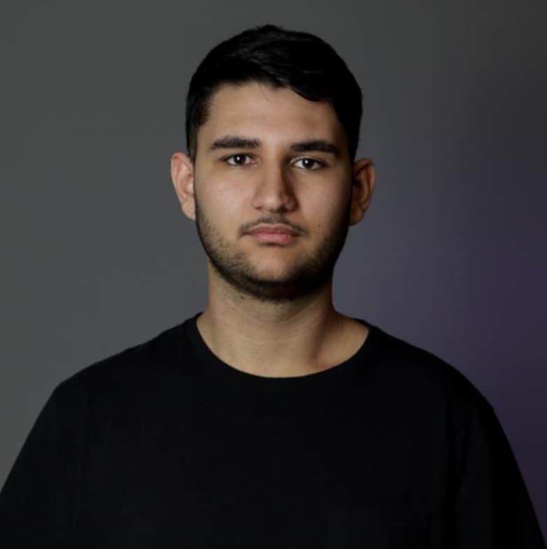 Eduardo Machado - Desenvolvedor da equipe PitStop Digital especializado em desenvolvimento web e otimização de performance